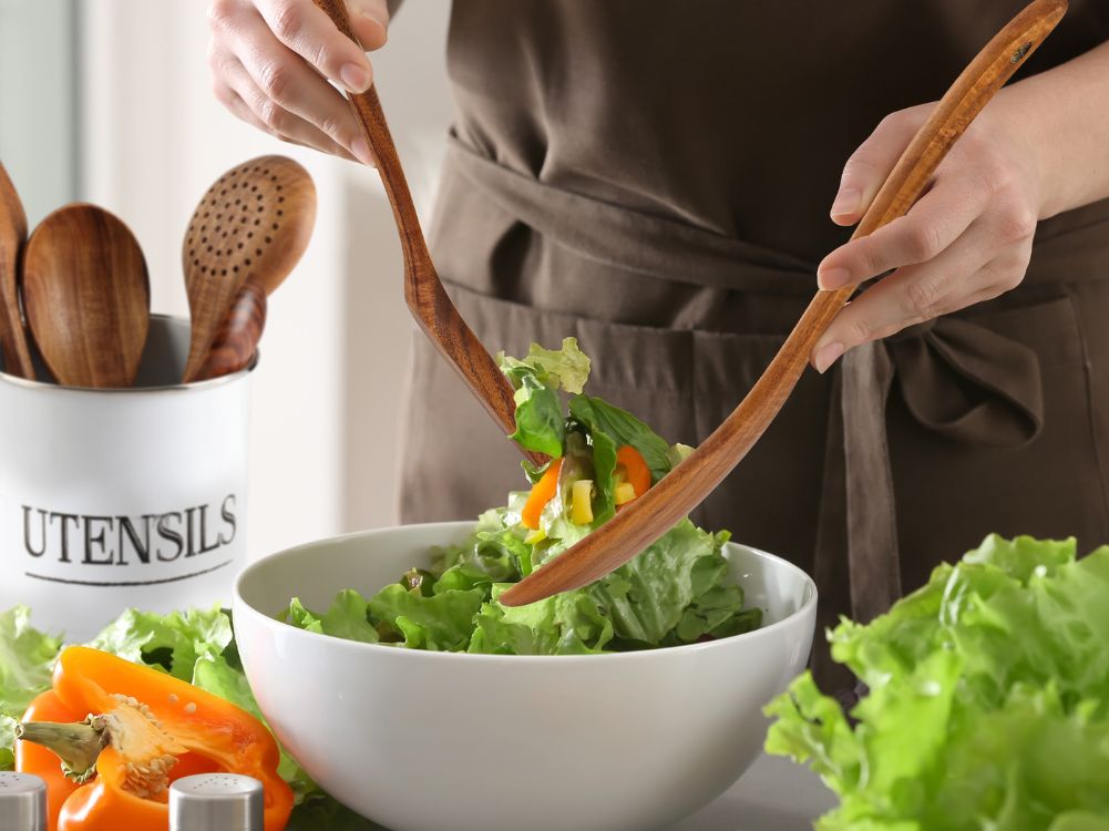 Best Tools for Fresh Spring Salads – Ultimate Checklist - Zulay Kitchen