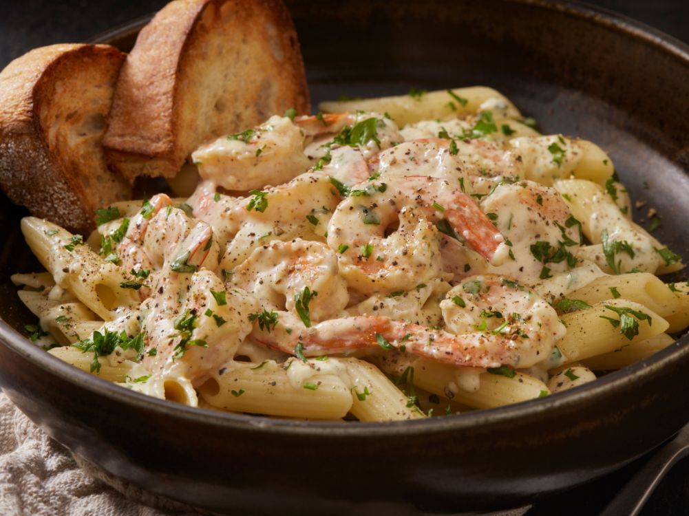 How to Make Creamy Lemon Garlic Shrimp Pasta