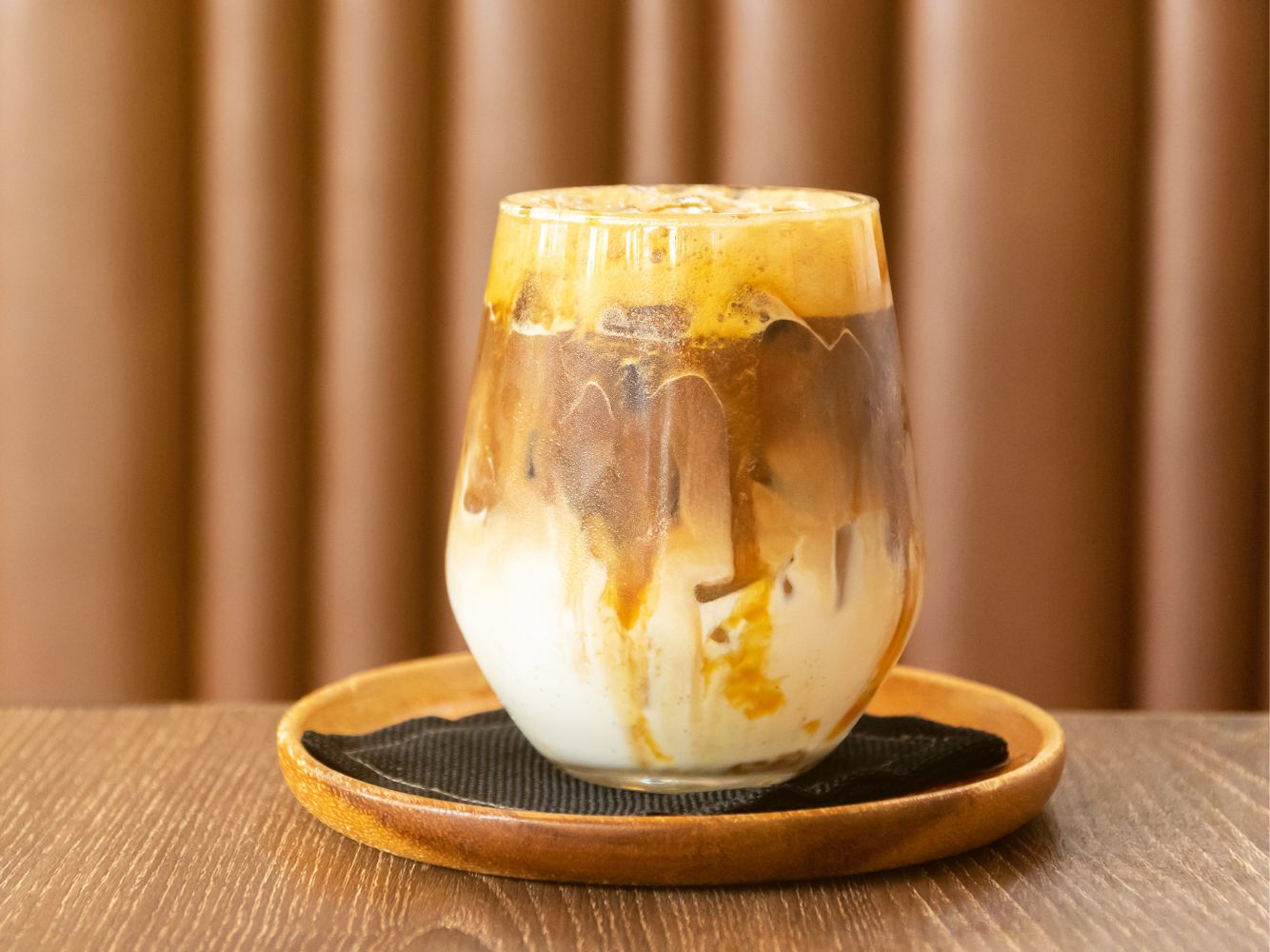 How To Make Starbucks Salted Caramel Cream Cold Brew - Zulay Kitchen