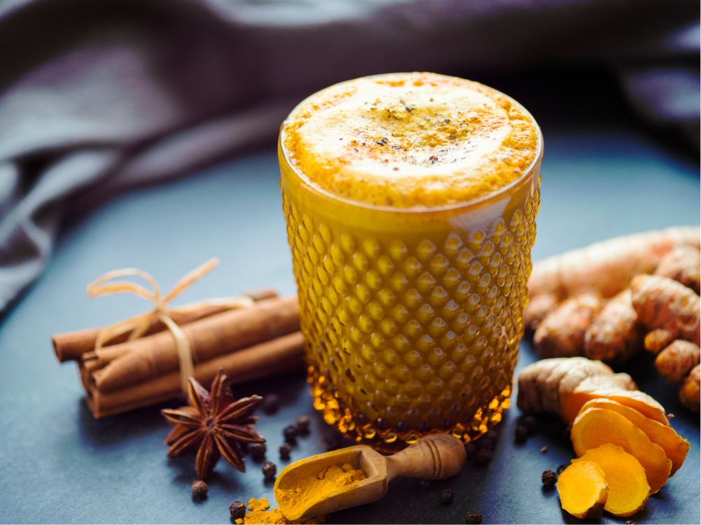 How to Make Golden Spiced Latte