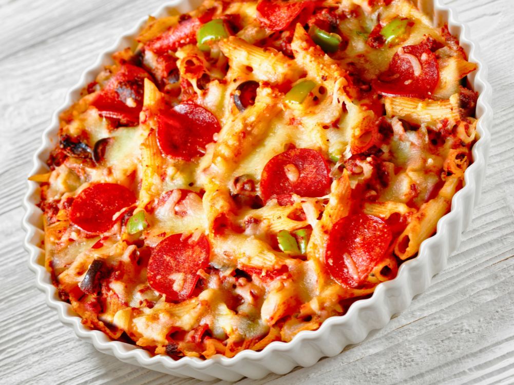 How to Make Company Casserole with Beef, Marinara, and Cheese - Zulay Kitchen