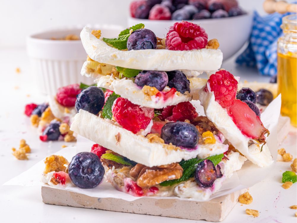 How to Make Frozen Yogurt Bark - Zulay Kitchen