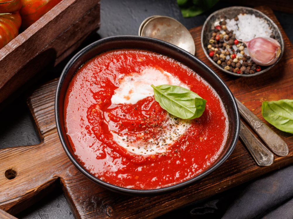 How to Make Gazpacho (Chilled Tomato Soup)