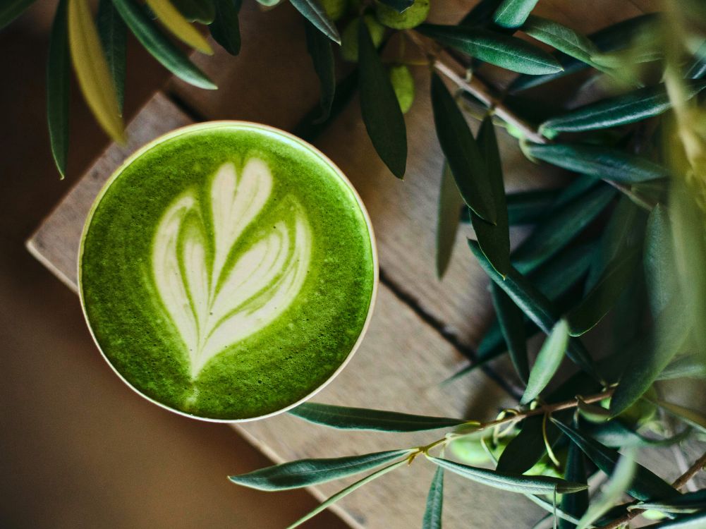 Vegan Matcha Latte - Zulay Kitchen