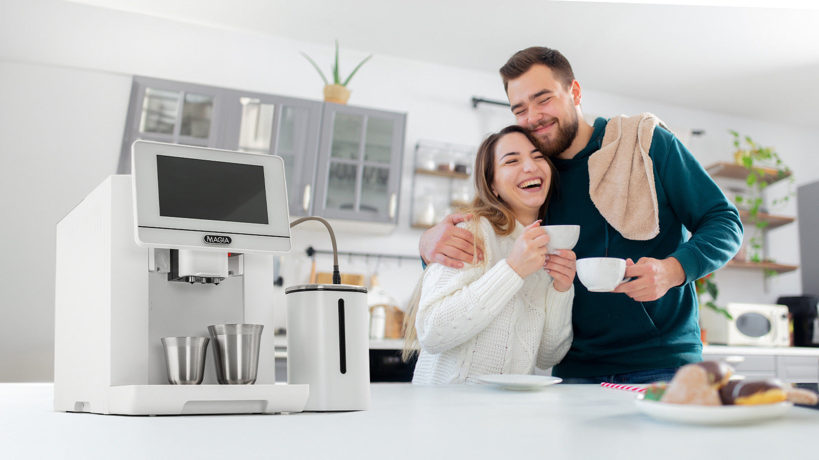 What Is the Difference Between an Automatic and Super Automatic Espresso Machine? - Zulay Kitchen