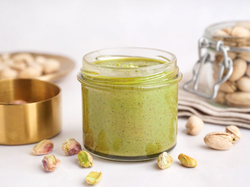 Make Your Own Pistachio and White Chocolate Nutella at Home