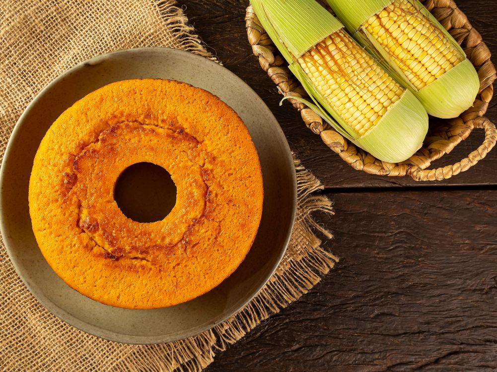 How to Make a Savory Corn & Cheese Cake