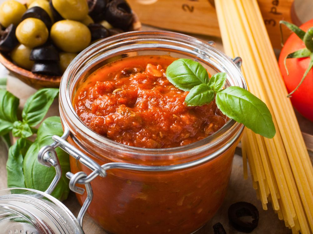 The Easy Way to Upgrade Store-Bought Pasta Sauce - Zulay Kitchen