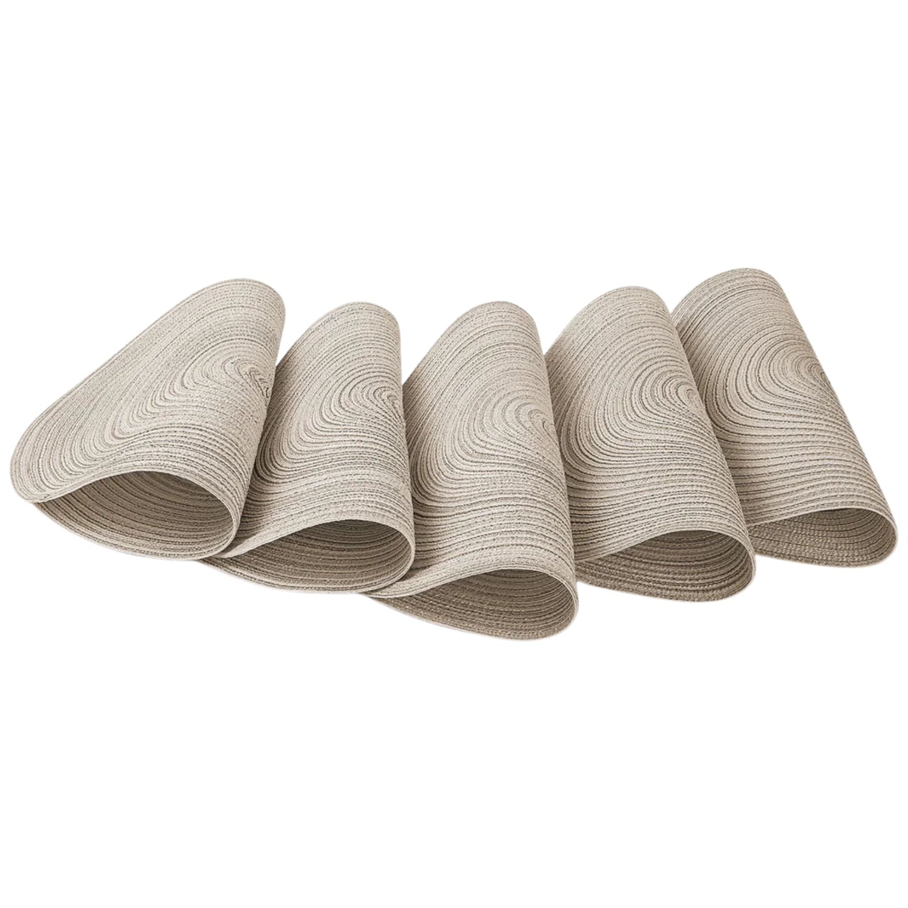 Round Braided Placemats - Set of 6 Beige by Zulay Kitchen