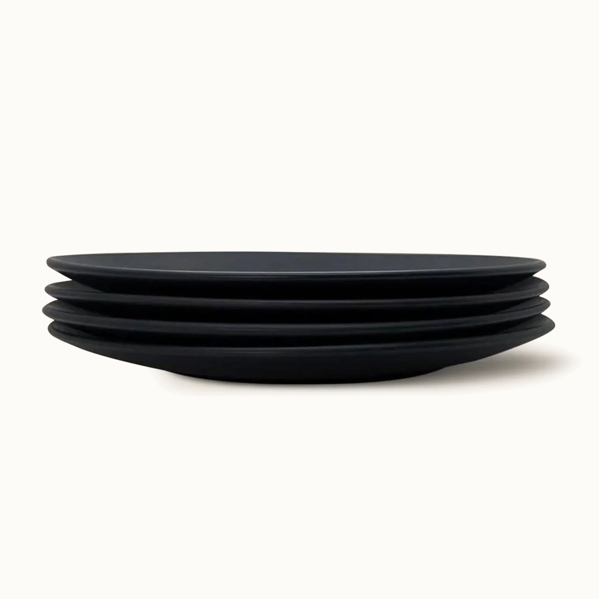 The Contour Dinner Plate - Set of 4 - Black by Zulay Kitchen