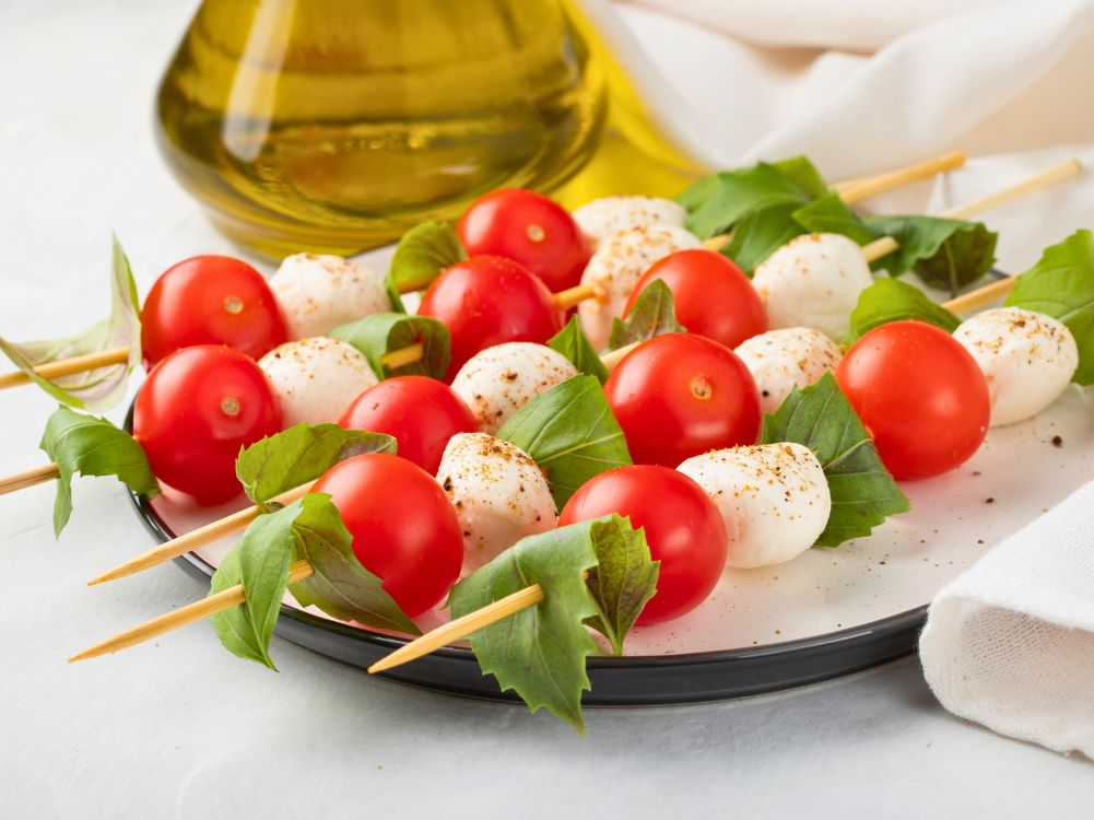How to Make Caprese Skewers - Zulay Kitchen