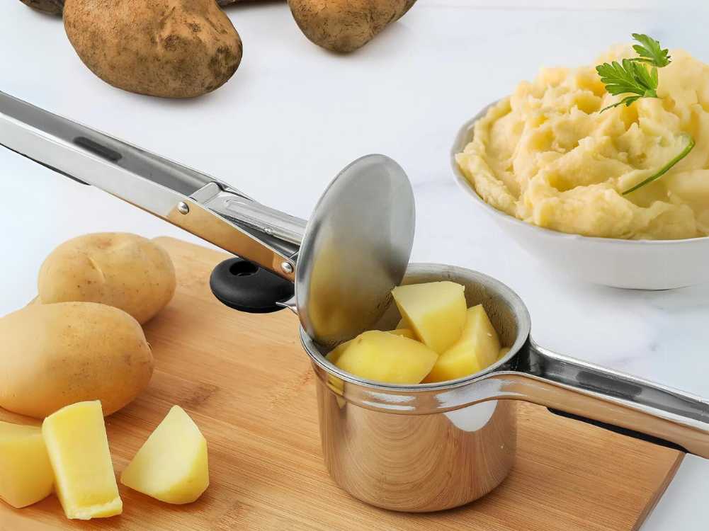 How to Mash Potatoes Without a Masher (The Best Alternatives) - Zulay Kitchen