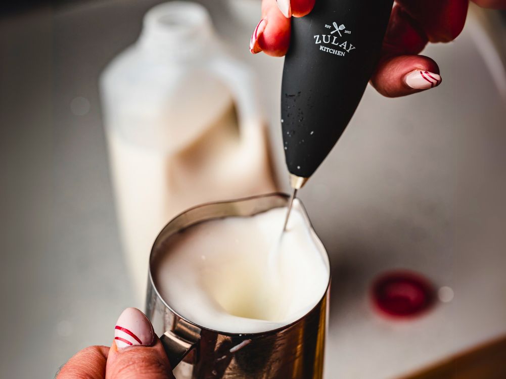Milk Frothers: Why Use It and What Can You Use It For? - Zulay Kitchen