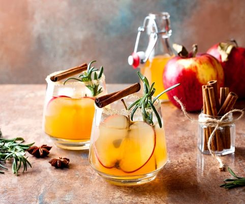 Apple Cider Margarita - Zulay Kitchen