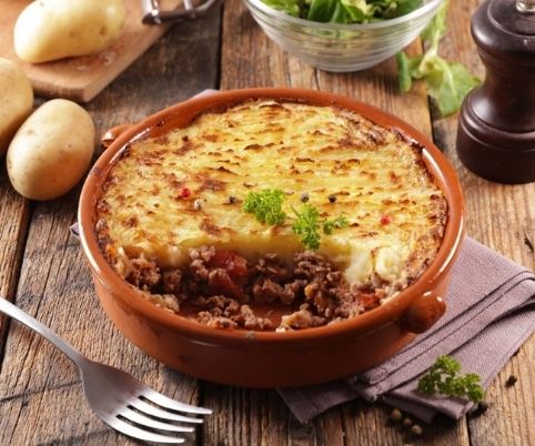 Beef And Potato Pie Recipe - Zulay Kitchen