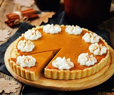 Easy Pumpkin Pie Recipe - Zulay Kitchen