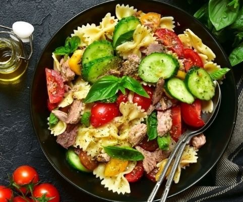 Easy Tuna Pasta Salad Recipe - Zulay Kitchen