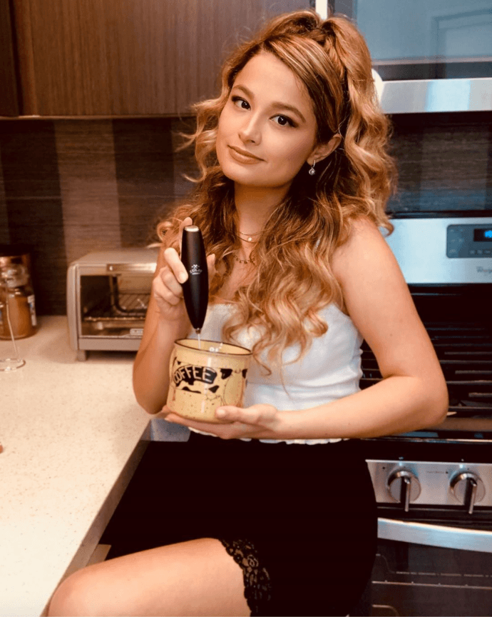 How Much Coffee Do You Need? Asked By Brittany When She Used The Zulay Milk Frother - Zulay Kitchen