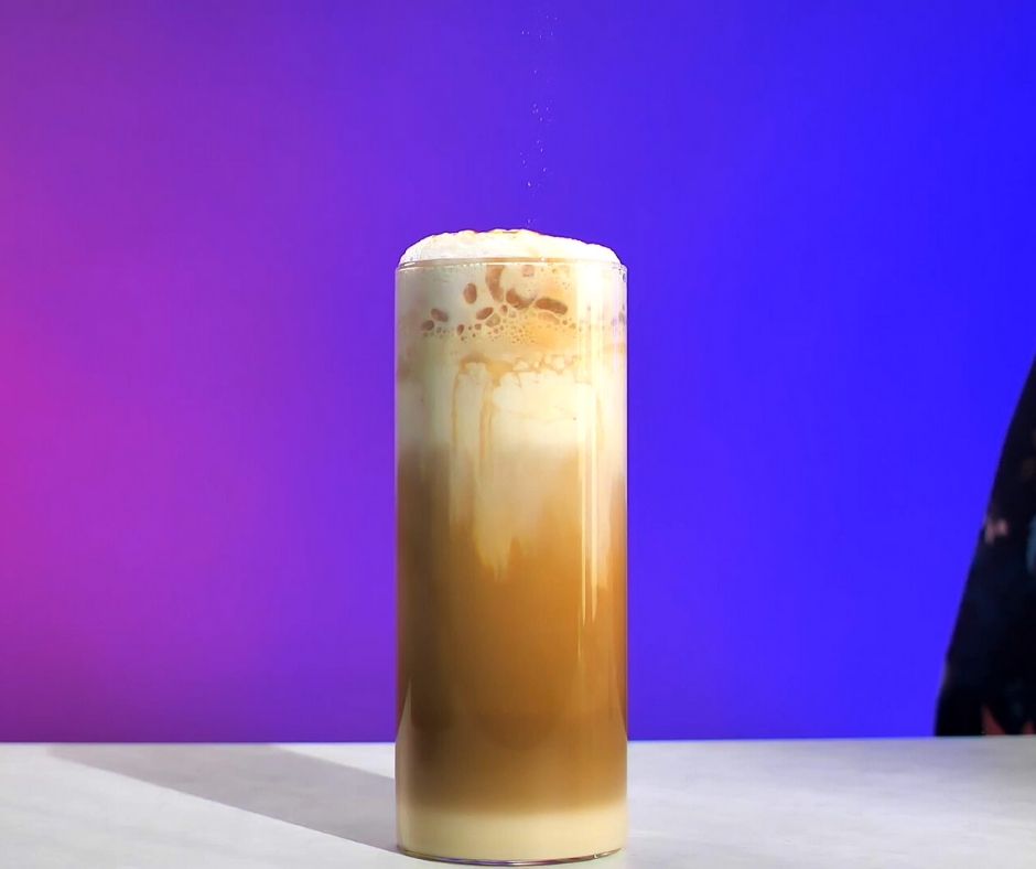 How To Make Salted Caramel Mocha Frappuccino - Zulay Kitchen