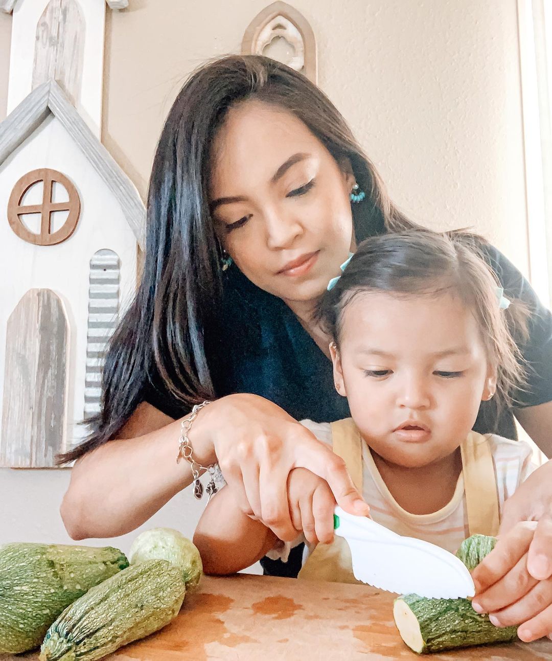 Nitzya Discovered Zulay Kitchen's kids Knives and Couldn't Be Happier! - Zulay Kitchen