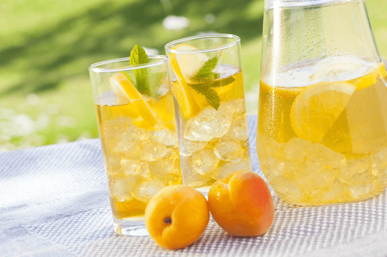 Peach Lemonade - Zulay Kitchen