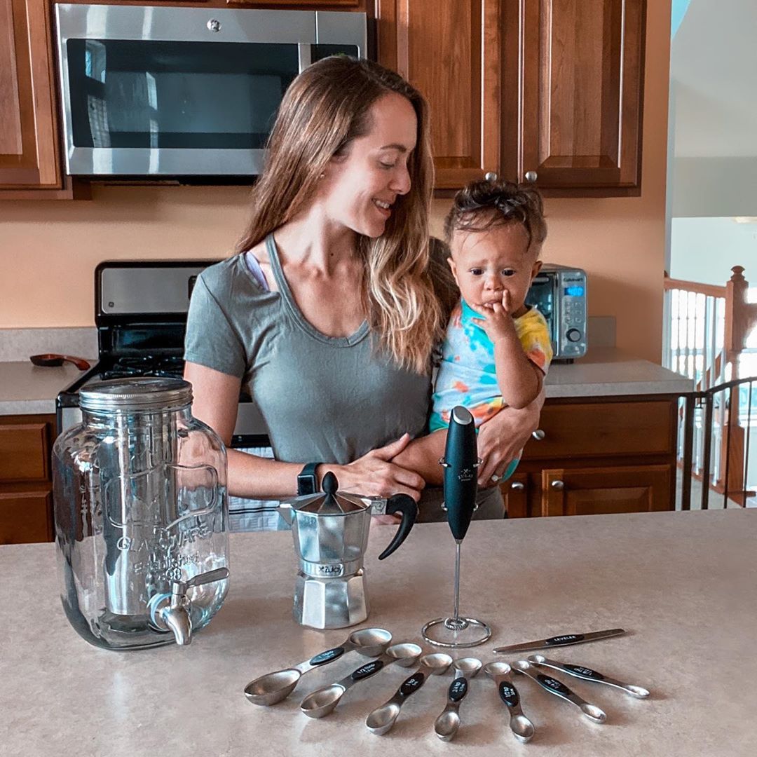Rachel Habersham Uses Our Coffee Products Through Every Season! - Zulay Kitchen