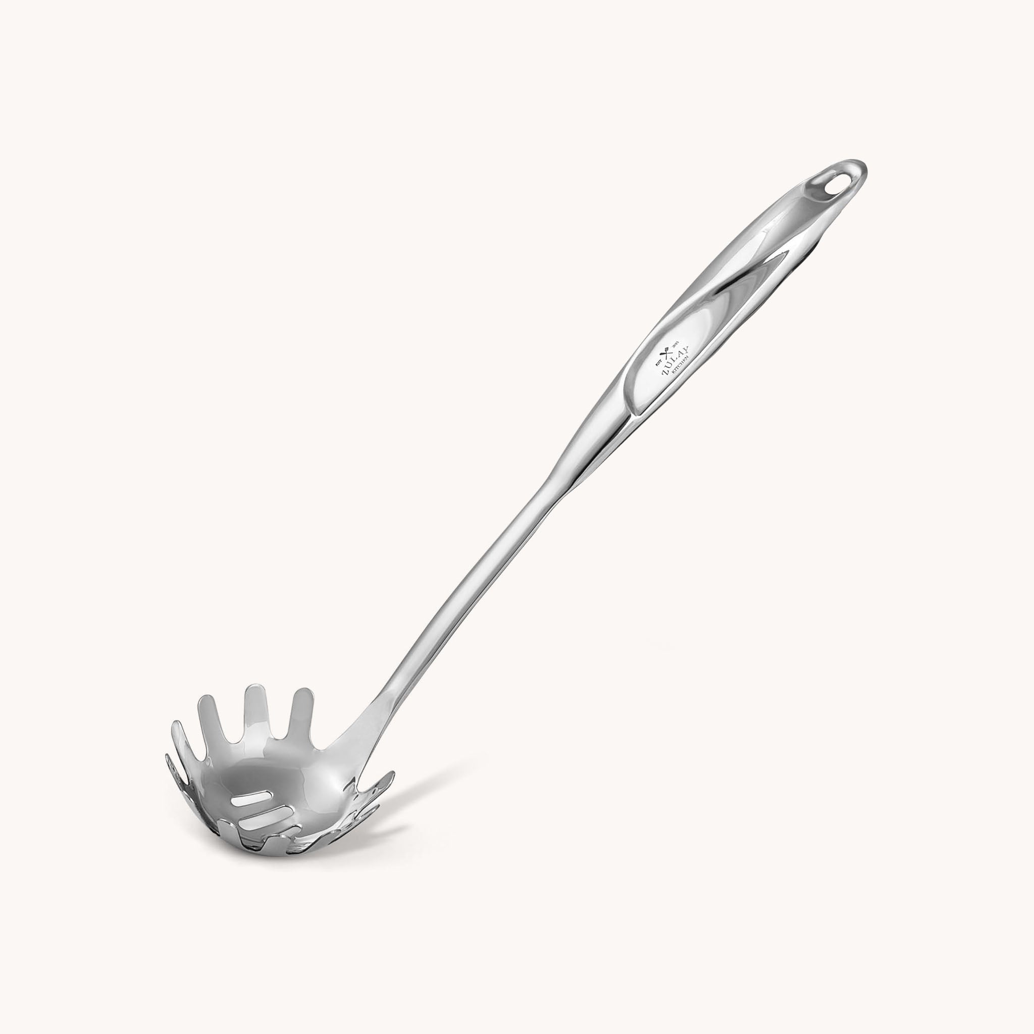 Pasta Server by Zulay Kitchen