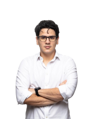 Marcelo wearing a white polo and glasses with arms crossed on a white background