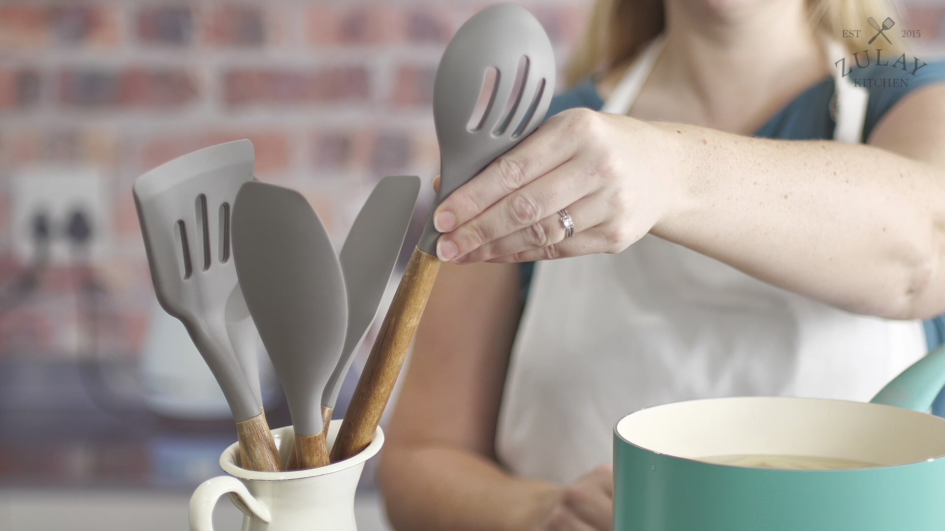 Zulay Kitchen Silicone Utensils Set video